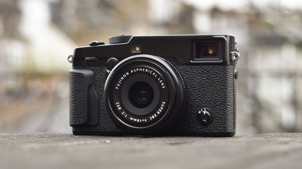 Fujifilm X-Pro2 Mirrorless Camera gets Reviewed - FunkyKit