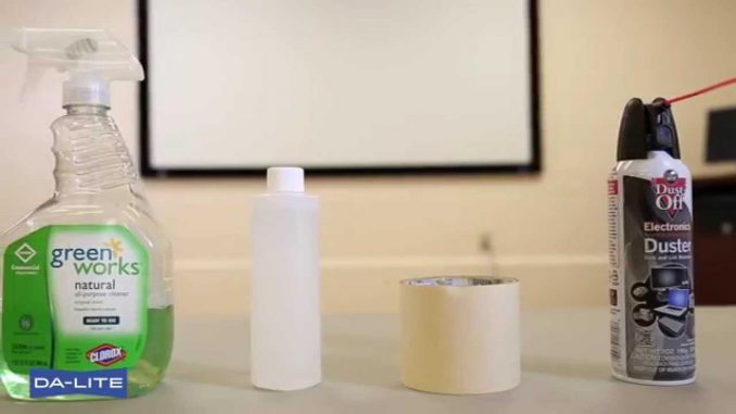 projector_screen_cleaning