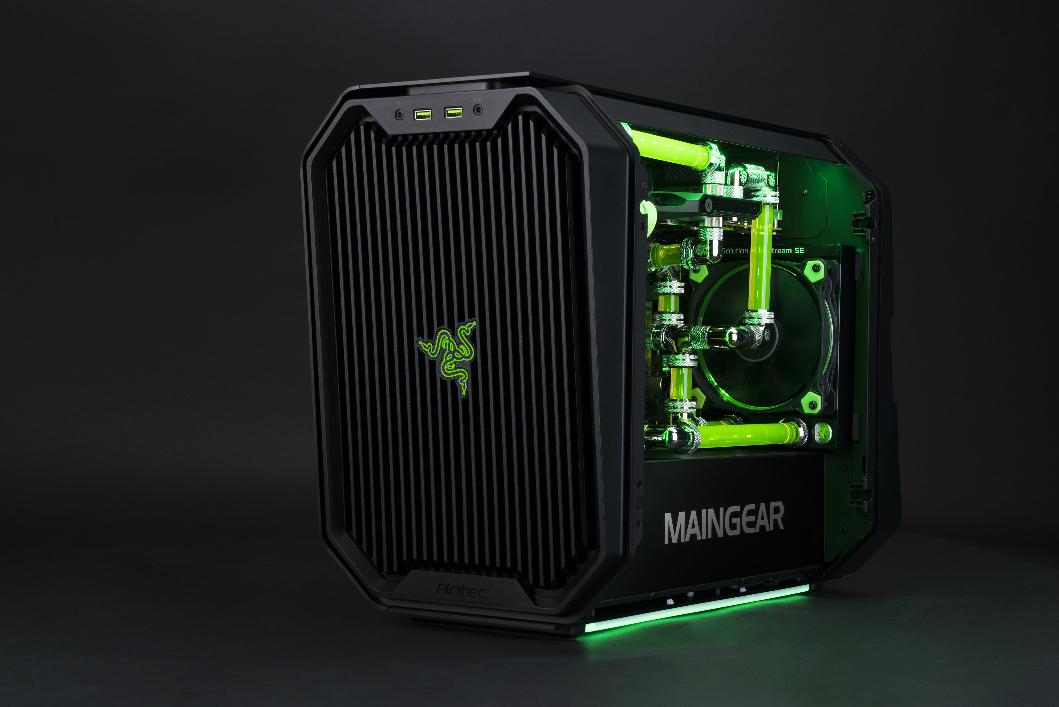 Razar computer Razer USA Ltd., doing business as Razer Inc. (stylized as RλZξR), is a American company founded by Min-Liang Tan and Robert Krakoff, and headquartered in San Francisco, California, which specializes in computer hardware marketed specifically to gamers.