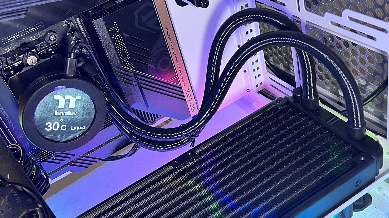 Thermaltake TOUGHLIQUID Ultra 360 All-In-One Liquid Cooler Review ...