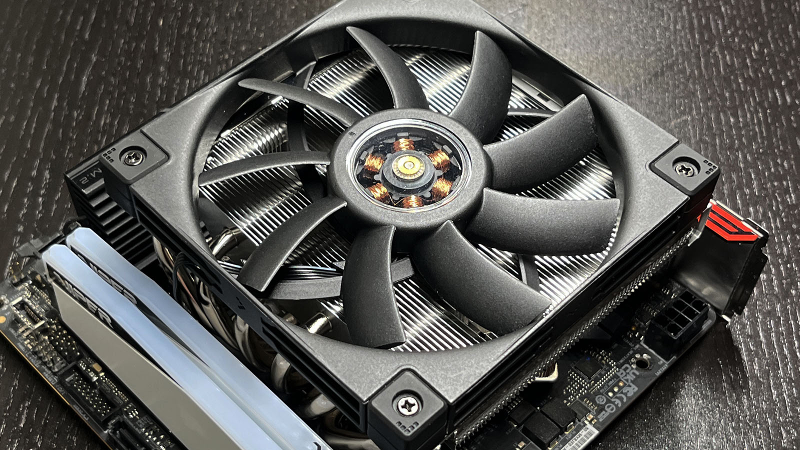 DeepCool AN600 Intel/AMD Low Profile Compact CPU Cooler