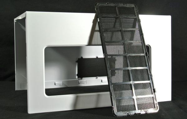 I Remember The First LAN Party That Ever Attended In Which Found Myself Hulking Around My Large And Quite Heavy Steel Mid Tower Chassis
