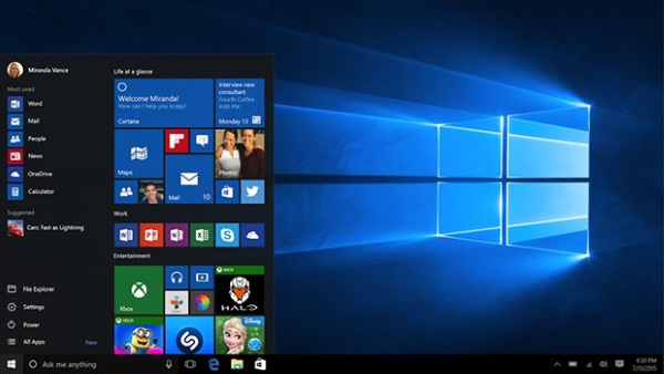 small Windows 10 Desktop Wallpaper
