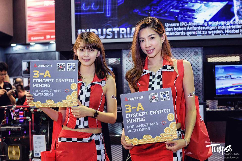 booth_babe14