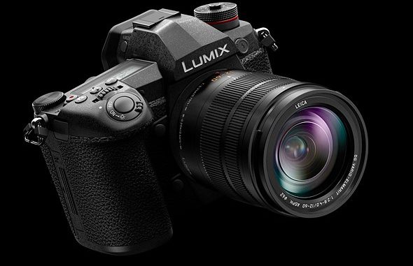panasonic-lumix-dc-g9-angled