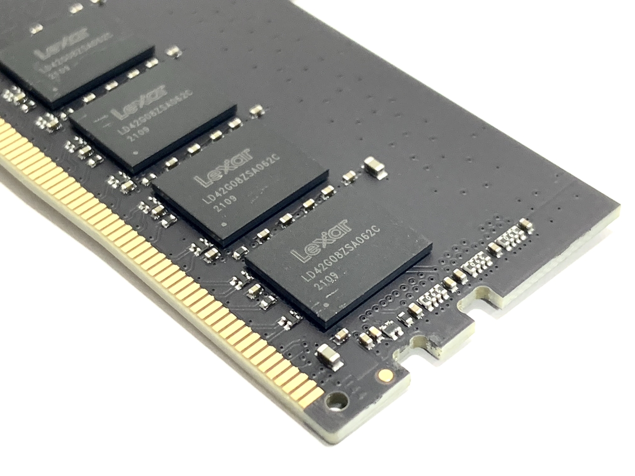Lexar DDR4-3200 SODIMM 32GB Laptop Memory Kit Review - Funky Kit