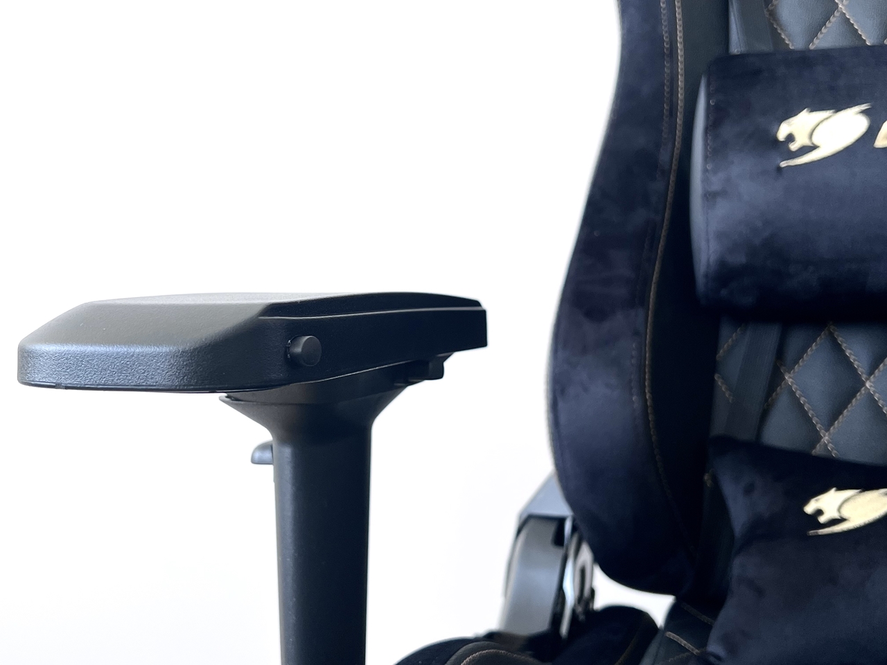 Cougar Armor S Gaming Chair Review