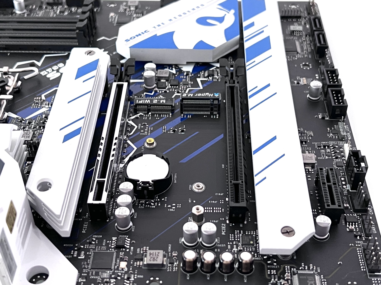 ASRock Sonic the Hedgehog Z790 Motherboard Leaks Online!