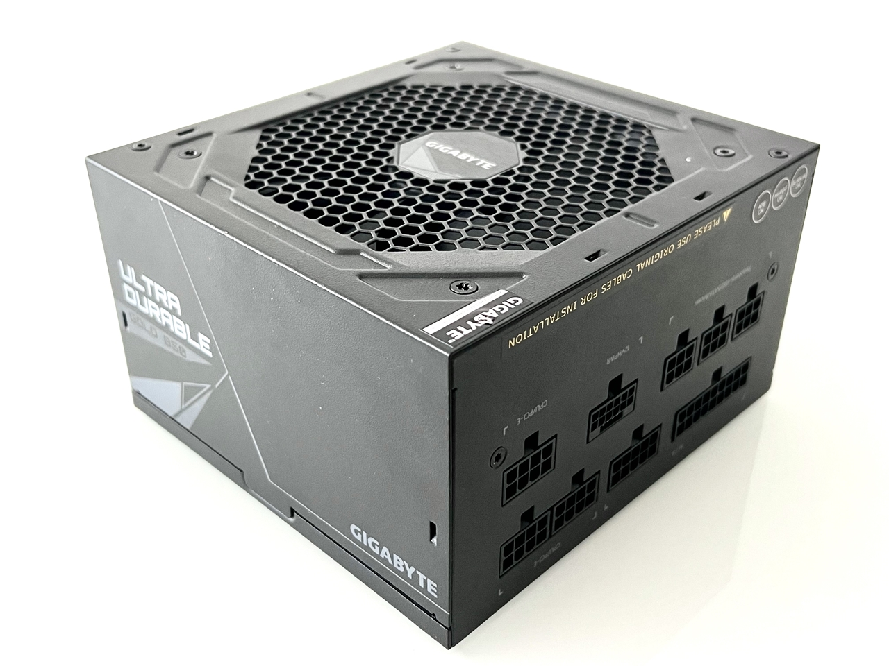 Gigabyte Ultra Durable 850W Power Supply Review